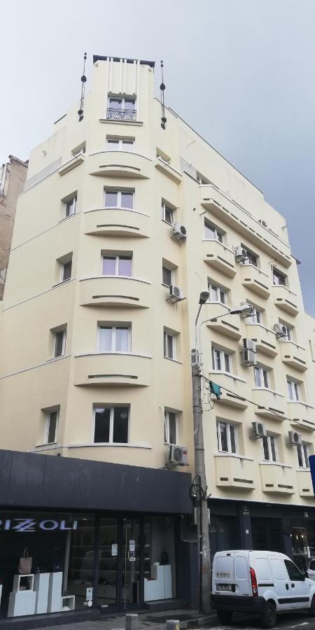 Ferienwohnung Victoria Plaza Two Bdr Apt Bukarest Exterior foto